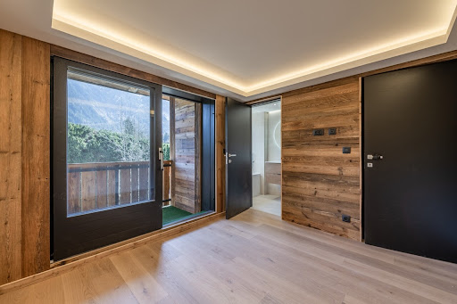 Apartment 5
