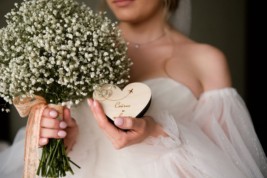 Wedding photographer Kseniya Tarakanova (kseniyatar). Photo of 13 October 2022