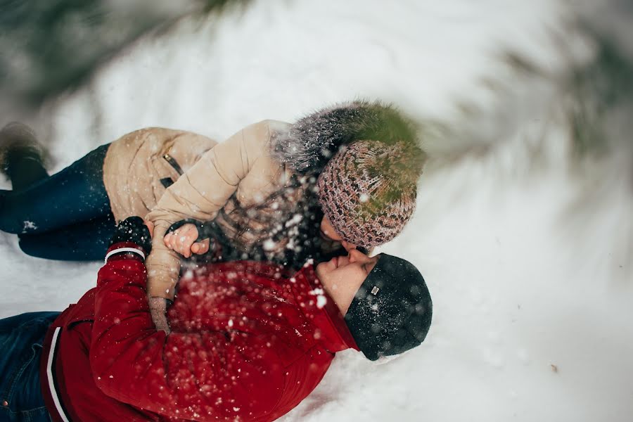 Svadobný fotograf Anna Slotina (slotinaanja). Fotografia publikovaná 14. februára 2016