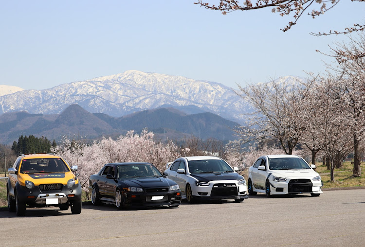 ビークロスの4月もよろしくお願い致します🌸・海王丸パーク・まさか異動になるとは…・GOOD OLD CAR MEET・常願寺川の桜と雪残る立山に関するカスタム事例の投稿画像13枚目