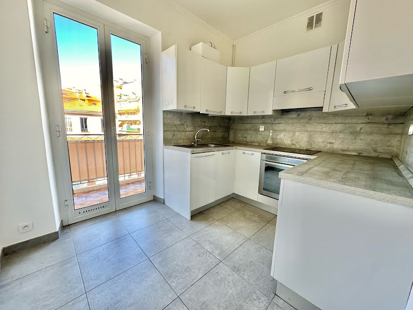 Vente appartement 4 pièces 69 m² à Menton (06500), 350 000 €