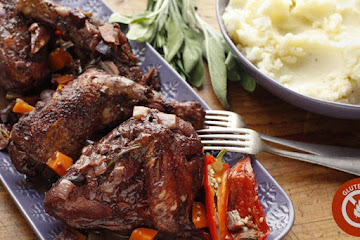 Drunken Chicken with Creamy Garlic Mashed Potatoes
