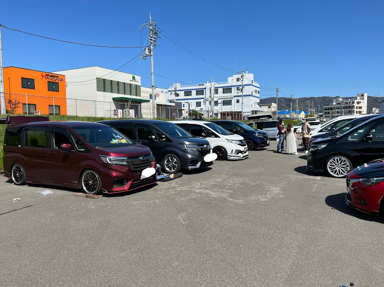 ステップワゴンのオフ会・めちゃくちゃ楽しかった・弄りオフ会・またお会いしましょうに関するカスタム事例の投稿画像1枚目
