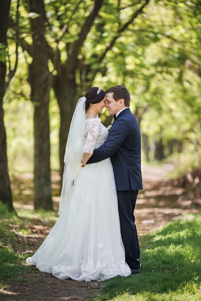 Fotograful de nuntă Vyacheslav Konovalov (vyacheslav108). Fotografia din 10 mai 2017