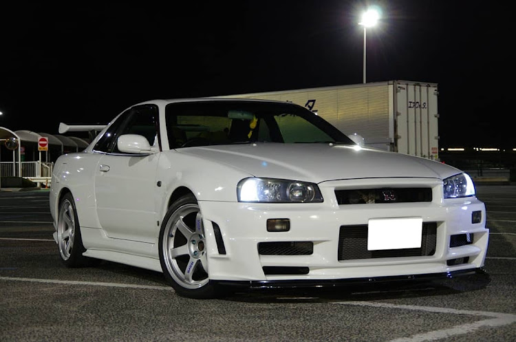 スカイライン GT-Rのドライブ・右斜め前写真展に関するカスタム事例の投稿画像4枚目