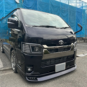 ハイエースバン GDH206V