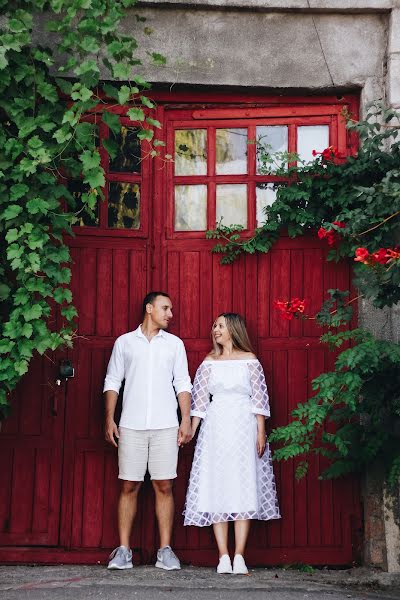 Fotógrafo de casamento Viktoriya Romenskaya (romenskayavika). Foto de 27 de setembro 2020