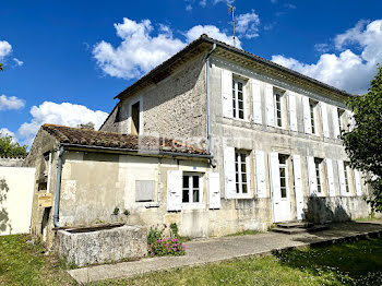 maison à Saintes (17)