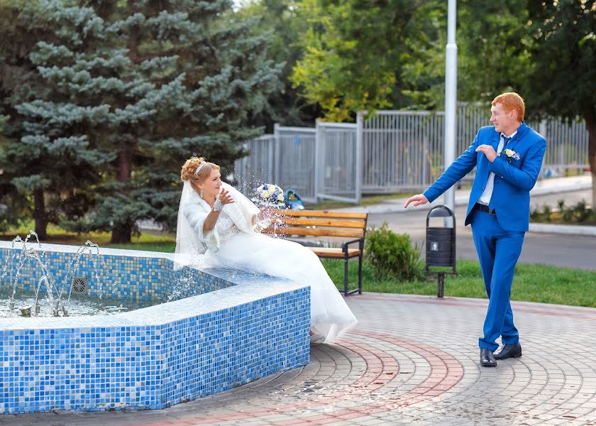 Fotógrafo de casamento Andrey Reutin (id53515110). Foto de 4 de outubro 2016