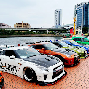 NISSAN GT-R