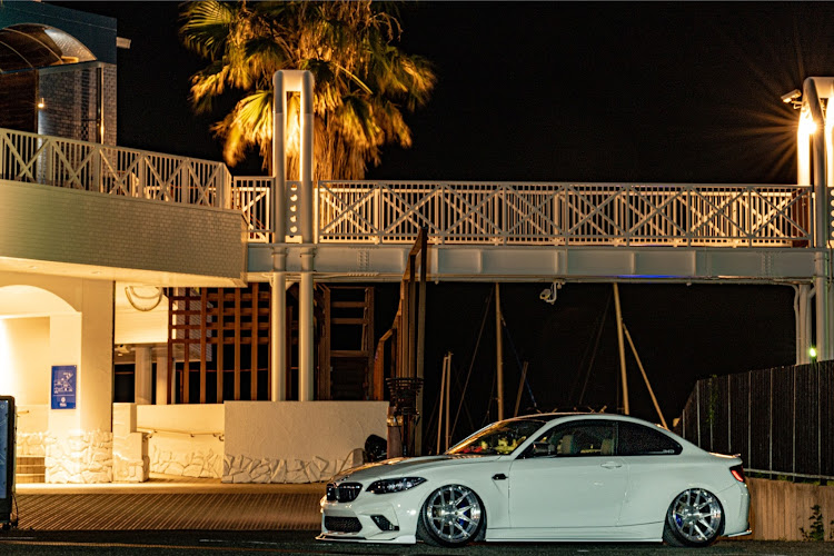 M2 クーペのdiscover＿ct・OLIGHT・しくじりマッチョ・BMW・ローリングショットに関するカスタム事例の投稿画像4枚目