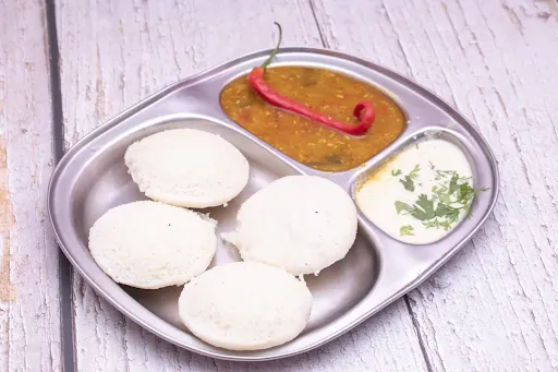 Idli [4 Pieces]