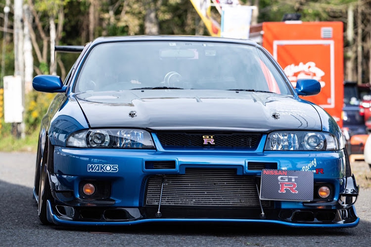 スカイライン GT-Rの愛車の一番好きな角度・11月もよろしくお願いします・いつもイイね＆コメントありがとうございます😆に関するカスタム事例の投稿画像2枚目