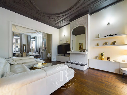 Apartment with terrace 2