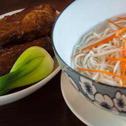 Soup Noodle with Wuxi Spareribs 無錫排骨湯麵