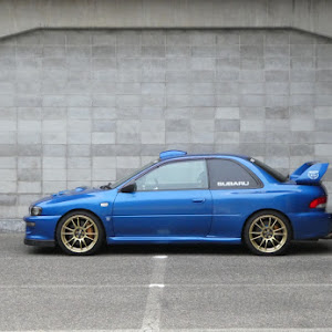 インプレッサ WRX GC8