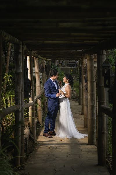 Wedding photographer Rhode Can (rhodecan). Photo of 4 December 2017