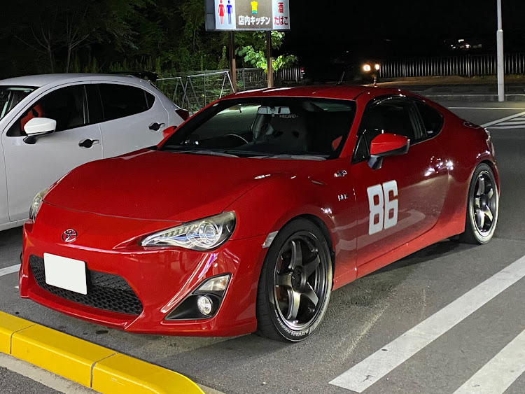 86の駐車枠ぴったり選手権・MFゴースト・MF GHOSTに関するカスタム事例の投稿画像2枚目