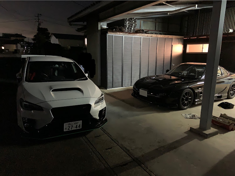 グリーンさんが投稿したボンネット交換・DIY・FD3Sに関するカスタム事例の投稿画像1枚目