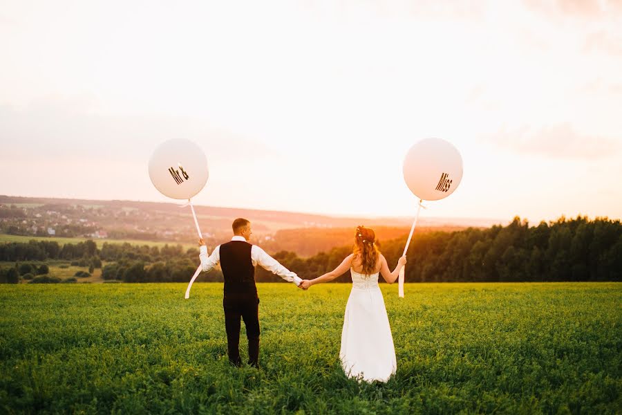 Fotógrafo de casamento Aleksey Yakubovich (leha1189). Foto de 23 de novembro 2017