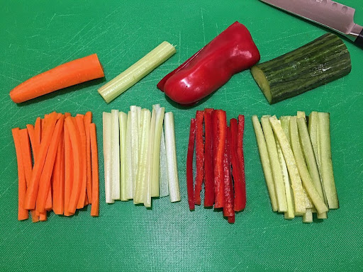 Different types of vegetables cut in julienne.