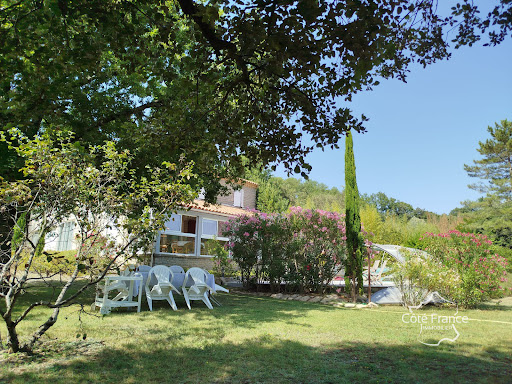 Villa avec piscine et jardin 4
