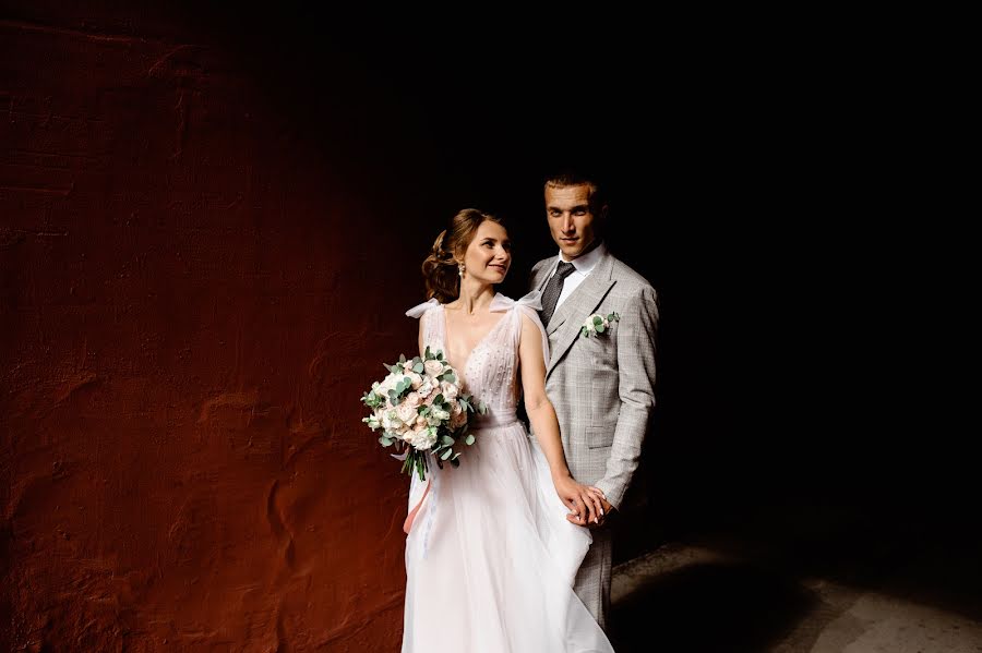 Wedding photographer Dmitriy Shumeev (wedmoment). Photo of 2 September 2021