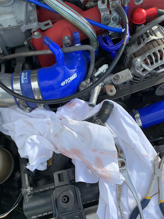 インプレッサ WRX STIのしょんちーさんが投稿したカスタム事例の投稿画像2枚目