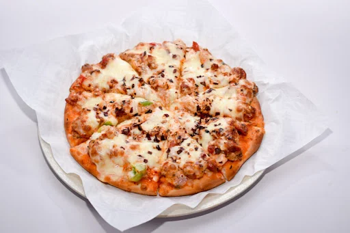 Chicken Tikka Garlic Pizza