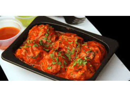 Non Veg Tandoori Saucy Momos (8 Pcs)