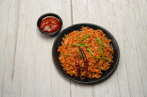 Chicken Fried Rice [500 Ml] With Chilli Chicken Gravy [6 Pieces]