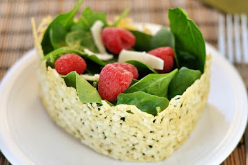 Asiago Crisped Spinach and Raspberry Salad