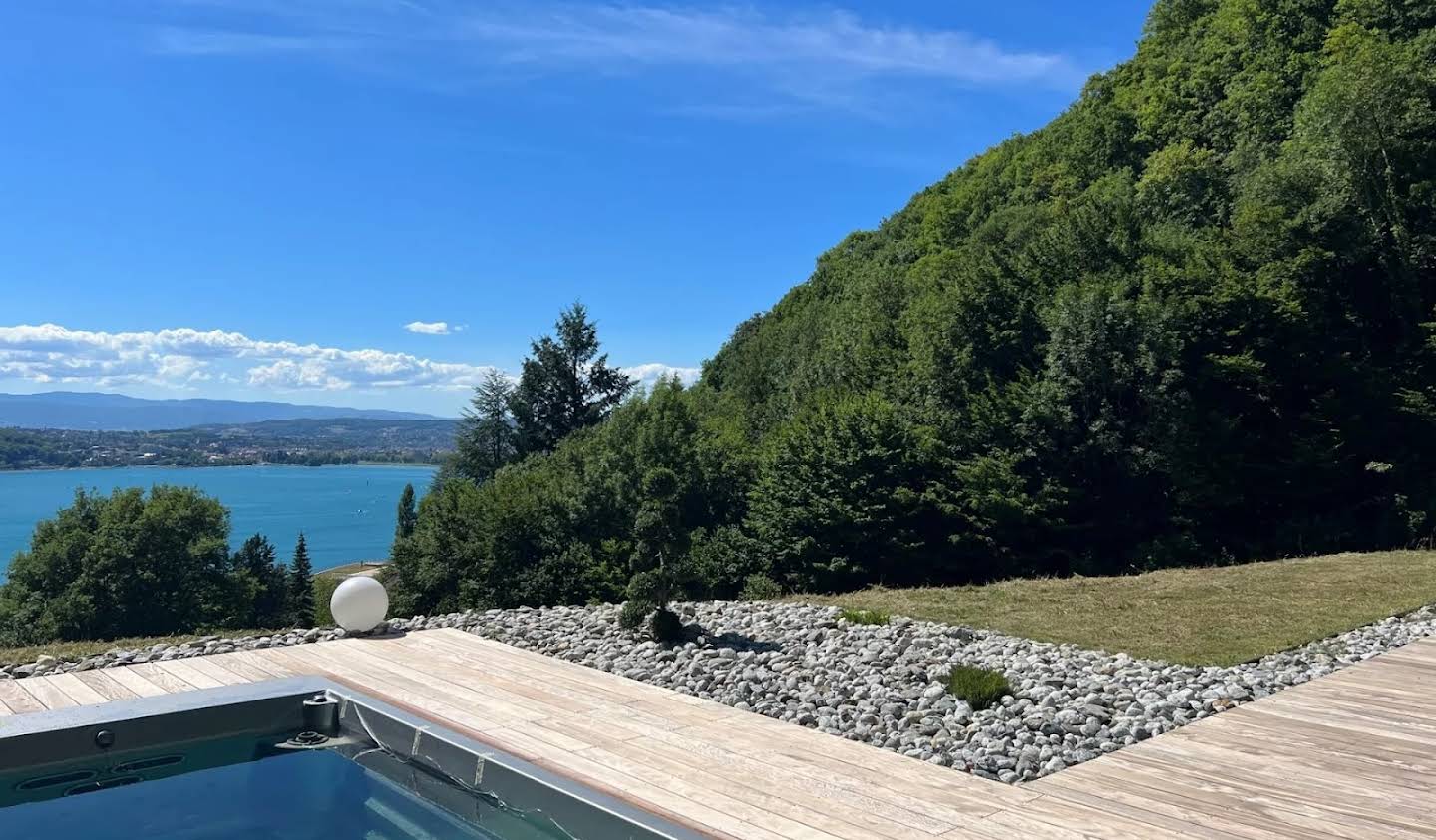 Villa with terrace Annecy