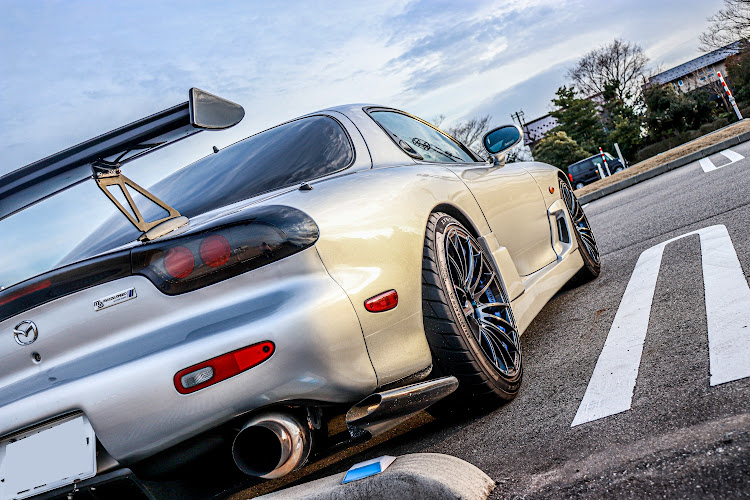 RX-7の一眼レフ・MAZDASPEED R-SPEC・Weds Sports SA-15R・NIGHT SPORTS・RE雨宮に関するカスタム事例の投稿画像5枚目
