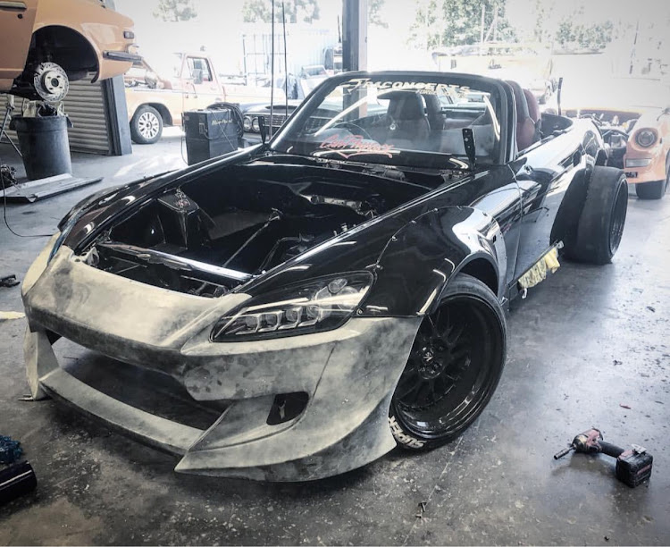まっちゃん！！さんが投稿した海外・カスタム・S2000・ヘッドライト・スポイラーに関するカスタム事例の投稿画像1枚目