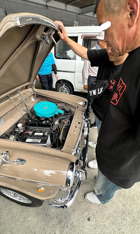ミラのウォルターウルフ・我夢車楽(Gamsyara)・我夢車楽零神愚・Ferrari・メルセデスに関するカスタム事例の投稿画像4枚目