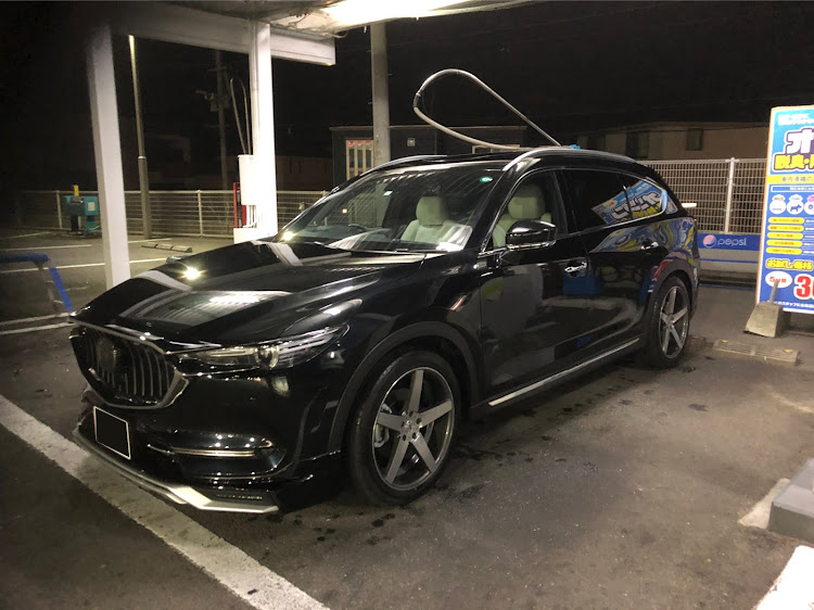 CX-8の洗車・suv・CX-8・車高調に関するカスタム事例の投稿画像1枚目