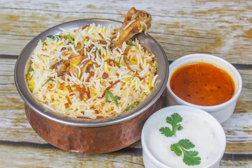 Hyderabadi Chicken Dum Biryani