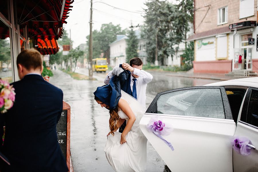 Wedding photographer Yuriy Puzik (yuriypuzik). Photo of 13 November 2016