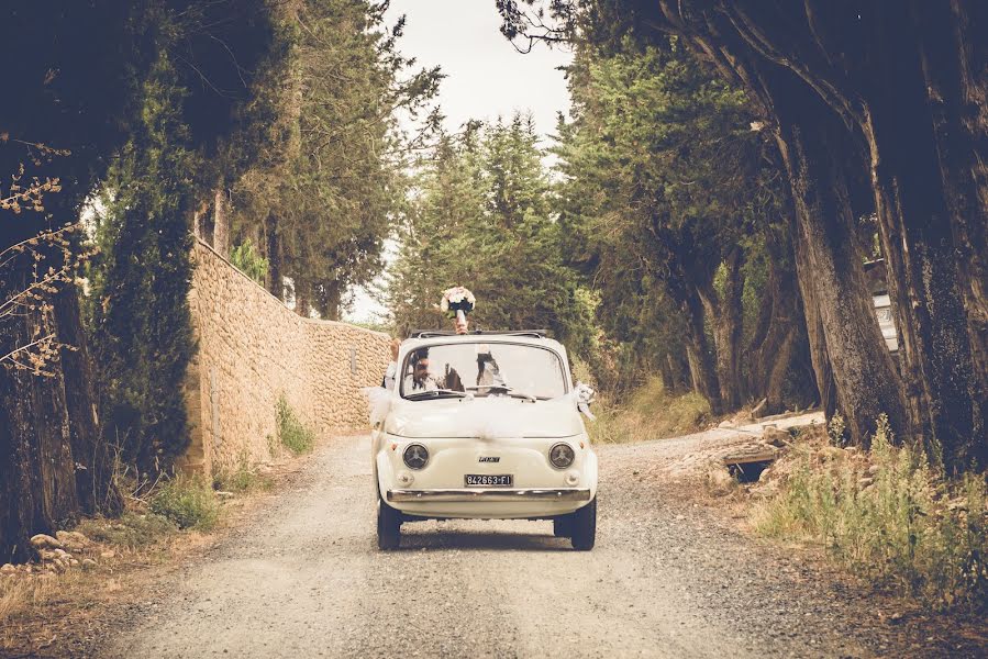 Fotógrafo de casamento Ruth Miriam Carmeli (bedarumica). Foto de 3 de outubro 2015