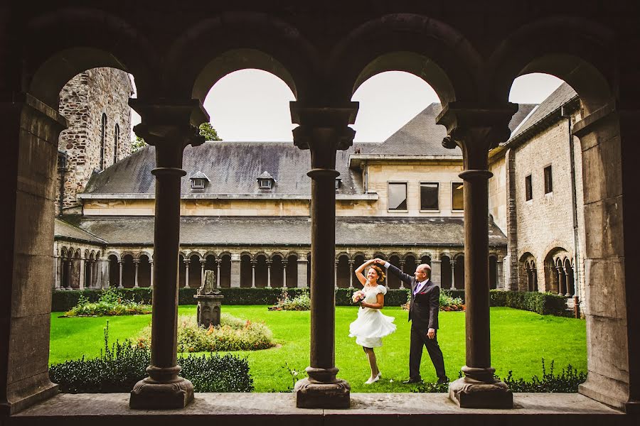 Wedding photographer Emese Mándi (mandiemese). Photo of 21 February 2022