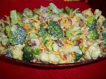 Creamy Broccoli / Cauliflower Salad