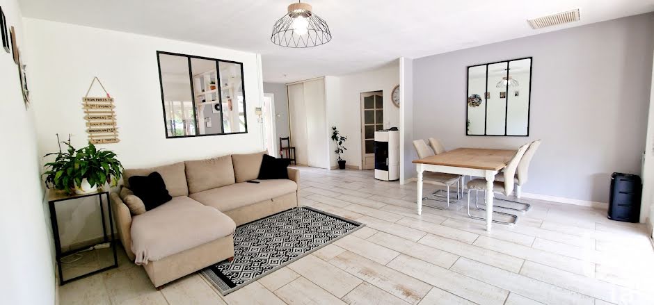 Vente maison 5 pièces 113 m² à Le Vignau (40270), 229 000 €