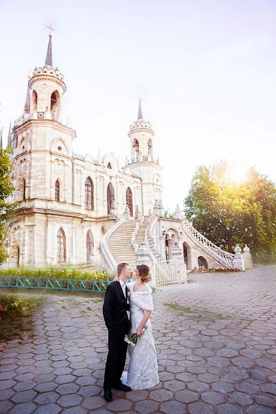 Fotógrafo de bodas Marina Zhazhina (id1884914). Foto del 26 de septiembre 2017