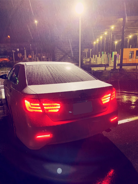 カムリの雨の日ショットに関するカスタム事例の投稿画像1枚目
