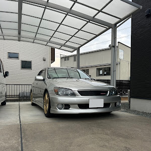 アルテッツァ SXE10