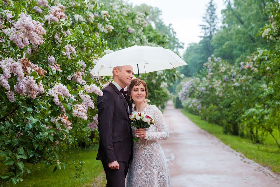 Pulmafotograaf Yuliya Borisova (juliasweetkadr). Foto tehtud 8 juuni 2018