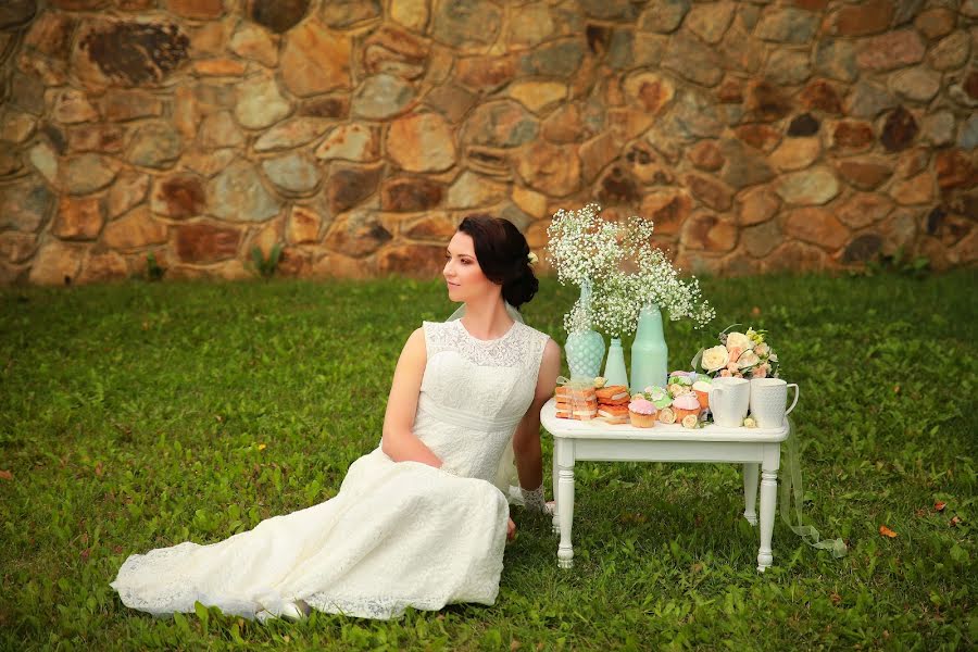 Fotografo di matrimoni Valeriya Zakharova (valeria). Foto del 5 novembre 2015