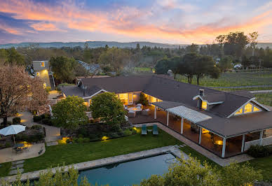 House with pool and garden 2