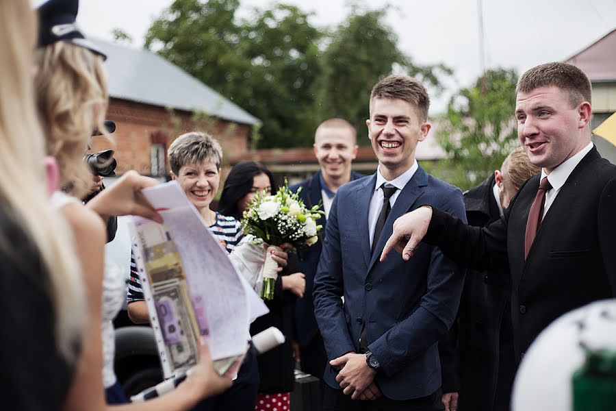 Wedding photographer Tetyana Yankovska (tanana). Photo of 10 December 2015